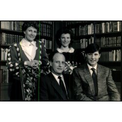 Kronprinsefamilien i Norge - Foto u/n