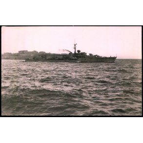 Krigsskib - Foto u/n
