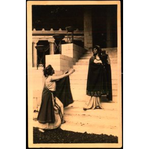 Fru Blad og Frk. Brincken i Antigone - Alex Vincent  3 - Ubrugt