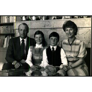 Kronprinsefamilien i Norge - Foto u/n