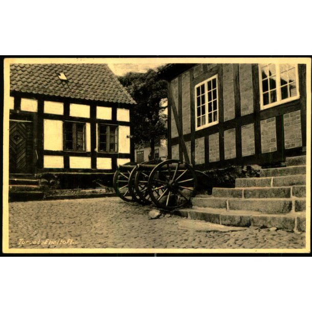Torvet - Ebeltoft - Kaj Elle 103 - Brugt
