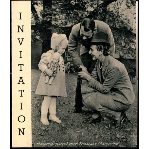 Kronprinseparret med Prinsesse Margrethe - Invitationskort 27 - 4 43 -