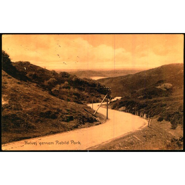 Hulvej gennem Rebild Park - Overgaard 35894 - Brugt