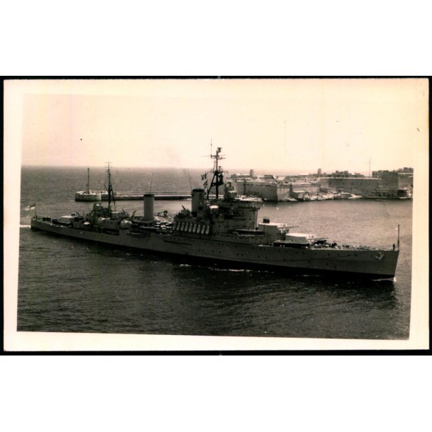 Krigsskib - Foto u/n