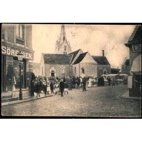 Varde - Torvet med Kirken - Peter Alstrup 8153 - Brugt