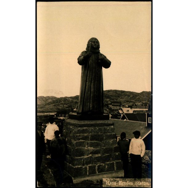 Hans Egedes Statue - Fotokort u/n - Ubrugt