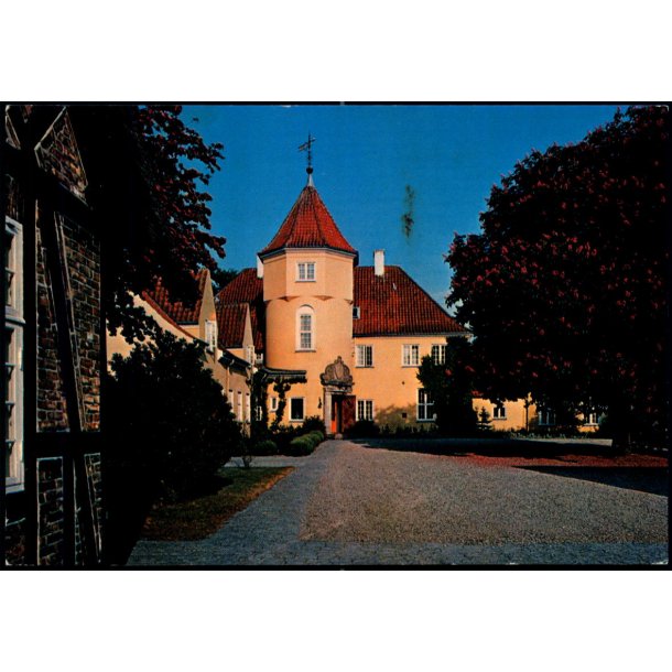 Gl. Avern�s - Danmarks L�reforenings Kursusejendom - u/n - Brugt