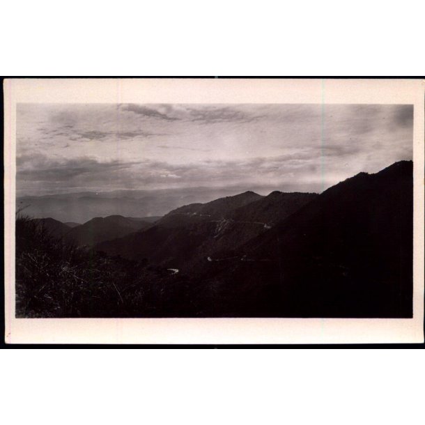 Congo Belge - Route automobile Costermanville - Uvira dans lemassif de Kam - Fotokort 4 - 4 - Ubrugt