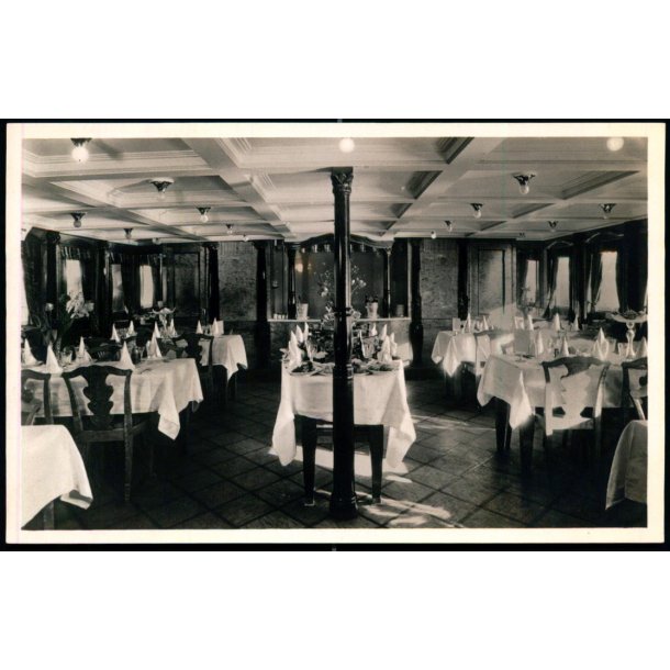 Spisesalon i resundsskibene - Dampskibsselskabet resund u/n - Ubrugt