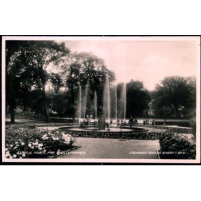 Aarhus - Parti fra M�lleparken - Stender 8 - Ubrugt