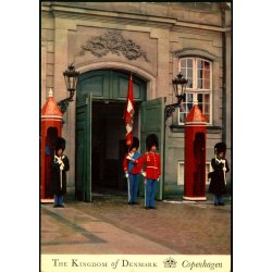Kbenhavn - Garder p Amalienborg Slotsplads - Grnlund T 30 - Brugt