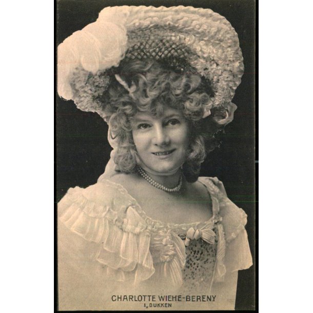 Charlotte Wiche-Bereny  i Dukken - Alex Vincent  1495 - Ubrugt
