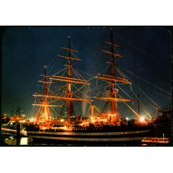 Hamburg - Segelschulschiff im Hafen - Krger 920550  - Ubrugt