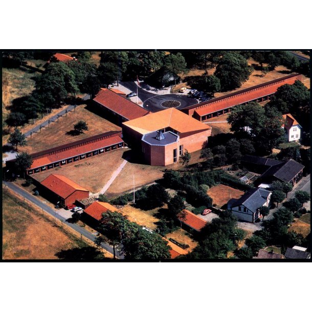 Luftfoto L�gumkloster H�jskole - H�jskolen u/n - Brugt