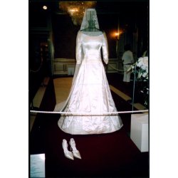  Kronprinsesse Marys Brudekjole 2004 - Foto u/n - Ubrugt