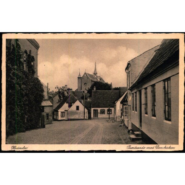 Haderslev - Pr�stegade med Domkirken - Rudolf Olsen 5159 - Brugt