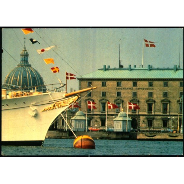 Kongeskibet "Dannebrog" ud for Nordre Toldbod - Go - Card u/n - Ubrugt