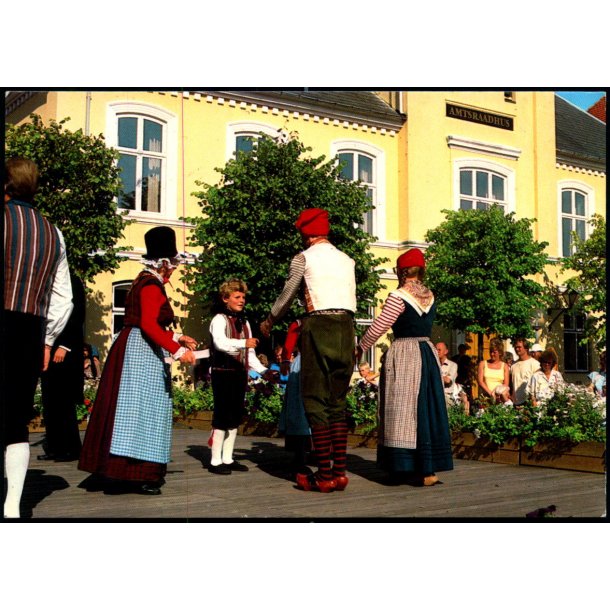 Ringkbing - Folkedansere p Torvet - Stender 149 712 049 - Brugt