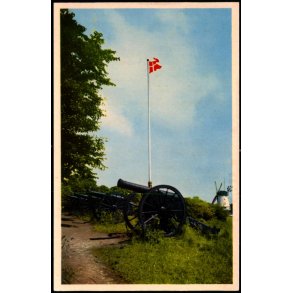 De gamle kanoner ved Dybb�l M�lle - K. Witt-M�ller 6700-281 - Ubrugt