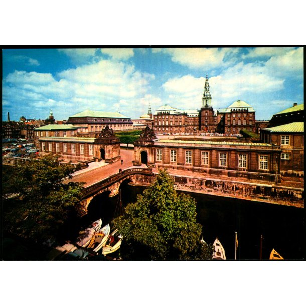 K�benhavn - Udsigt over Christiansborg Slot - Stender 149 101 649 - Ubrugt