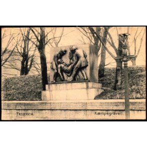 Fredericia - K�mpegraven - u/n - Brugt