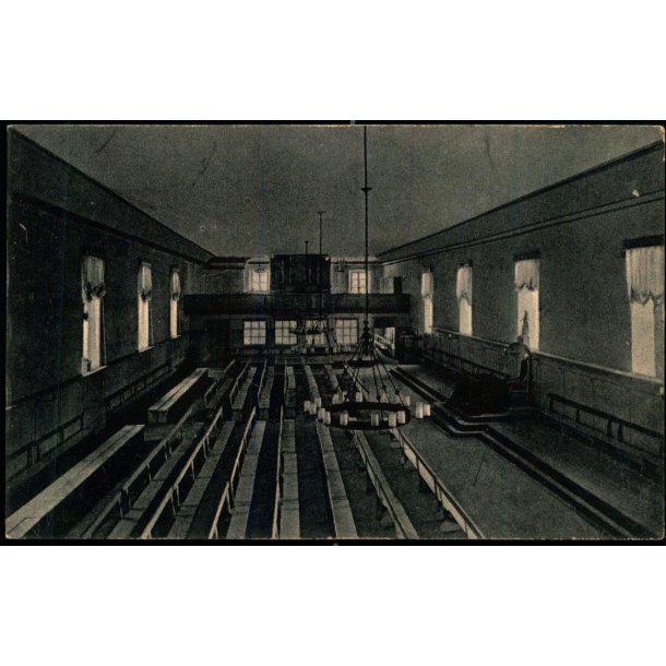 Br�dremenighedens Kirkesal - Christiansfeld  - F. Martin 37 - Ubrugt