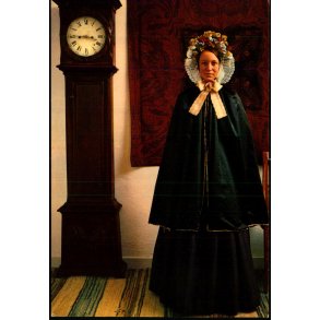 Bornholms Folkedragt - Gudhjem - Gudhjem by u/n - Ubrugt