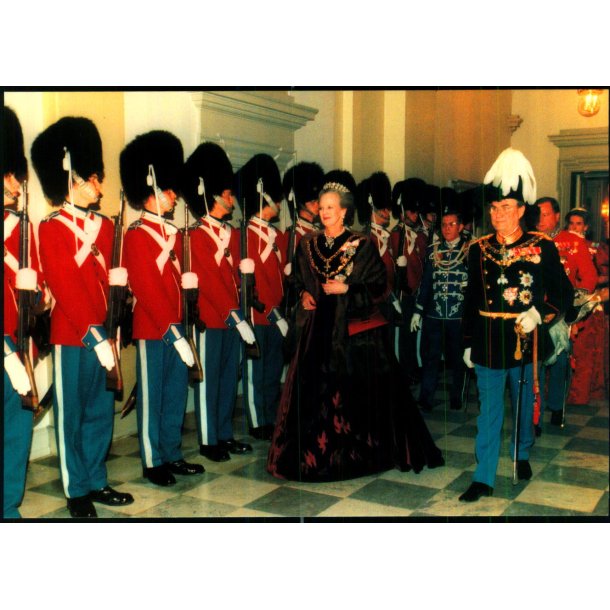 Regentparret - Christiansborg - Regeringsjubilum 1997 - Grnlund 97/115 - 12 x17 cm. - Ubrugt