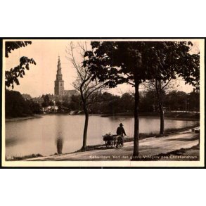 K�benhavn - Ved den gamle Voldgrav paa Christianshavn - Stender 254 - Brugt - Har v�ret kl�bet op !