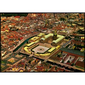 K�benhavn fra luften med Christiansborg Slot - Stender 149 101 133 - Ubrugt