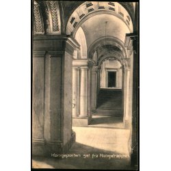 Kongeporten set fra Kongetrappen - Christiansborg Slots Ruiner - Nr. 16 C.F.