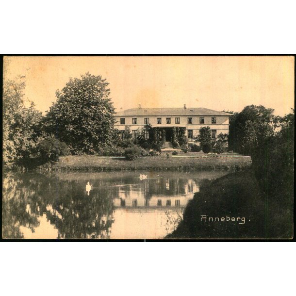 Anneberg - Poul Helms Bogh. 5599 - Brugt