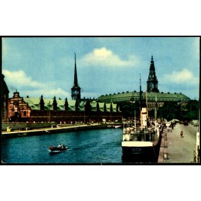 K�benhavn - B�rsen og Christiansborg Slot - Rudolf Olsen 643