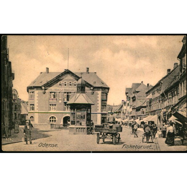 Odense - Fisketorvet - Flensborg Magasinet ved Knud M�ller u/n - Brugt