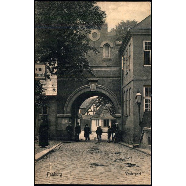  Faaborg - Vesterport -  Peter Alstrup 3865 - Brugt