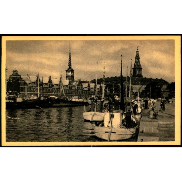 K�benhavn - B�rsen og Christiansborg Slot - John Meinckes 937