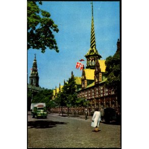 K�benhavn - B�rsen med Udsigt over Christiansborg Slot - Rudolf Olsen u/n