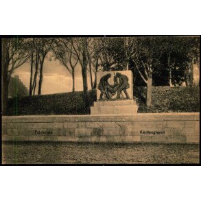 Fredericia - K�mpegraven - Marie Petersen u/n - Ubrugt