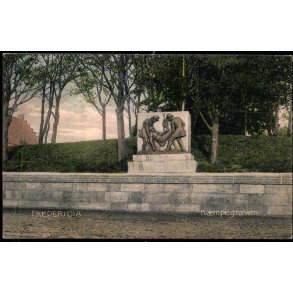 Fredericia - K�mpegraven - Stender 2534 - Brugt