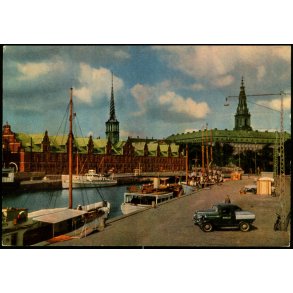 K�benhavn - B�rsen og Christiansborg Slot - Dancolor 48 - Ubrugt