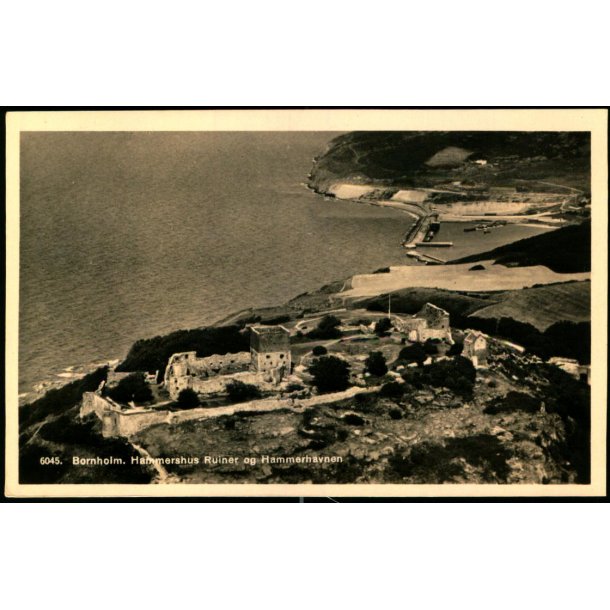 Bornholm - Hammershus Ruiner og Hammerhavnen - Colbergs Boghandel 6045