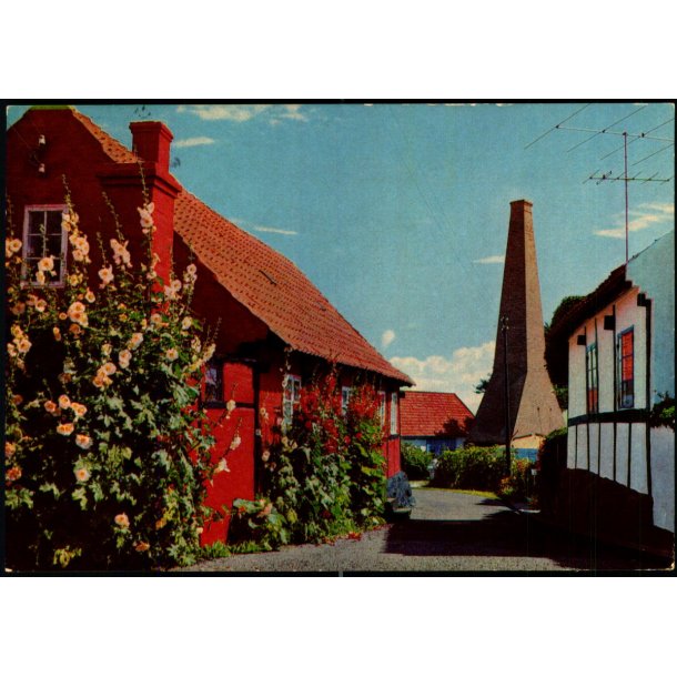 Sandvig - Gadeparti - Colbergs Bogh. 8306 - Brugt