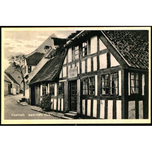 Ebeltoft - Gammalt Hus  - Ebeltoft Bogh. E. 4 - Ubrugt