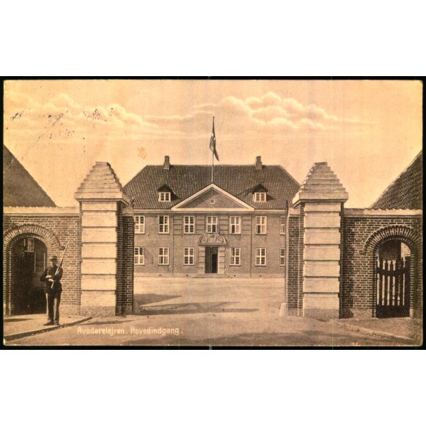 Aved�relejren - Hovedindgang - Dannevirke 391 - Brugt - Fold !