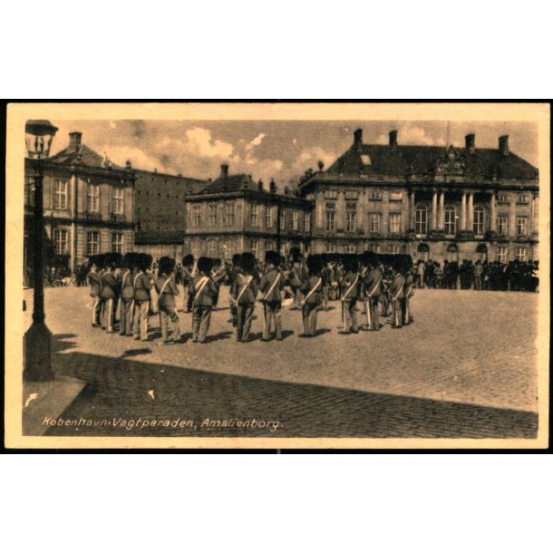 Kbenhavn - Vagtparaden - Amalienborg - Rudolf Olsen 242