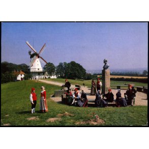 Folkedans Dybb�l - R�dhuskiosken 143 825 028- Brugt