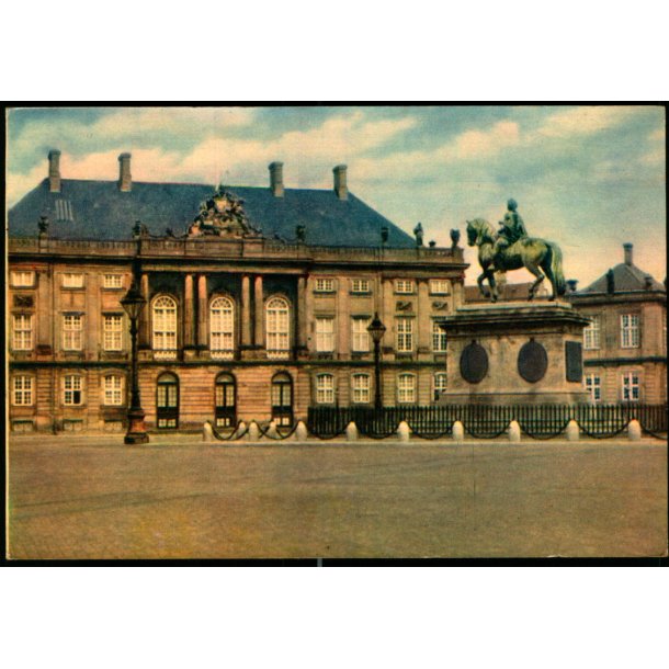 Amalienborg med Fr.d.V s Rytterstatue - K�benhavn - u/n