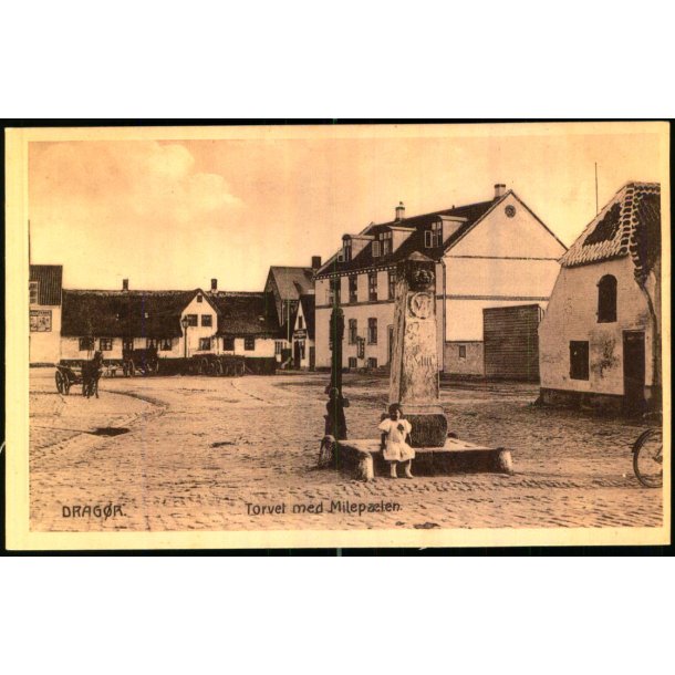 Drag�r - Torvet med Milep�len - Schous Bogh. 17941 - Ubrugt