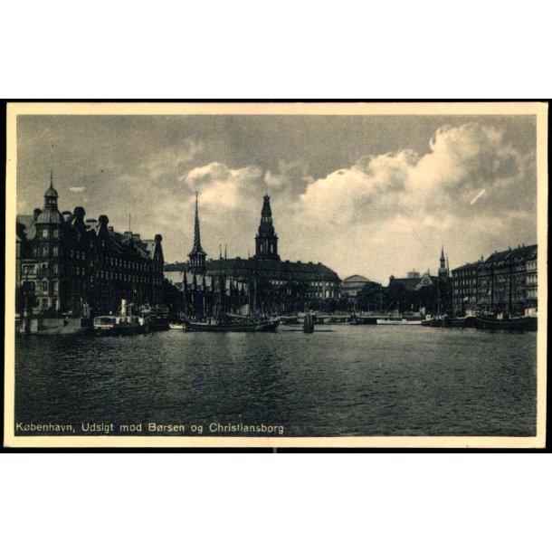 K�benhavn - Udsigt mod B�rsen og Christiansborg - Ove L�tken 111