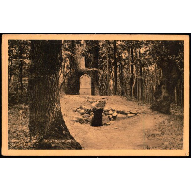 Jttestuen ved Fasangaarden - Jgerspris - K.V. Nielsens Bogh. 6387 - Ubrugt